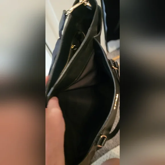 AUTHENTIC 2016 black leather Coach Baby bag. Has shoulder strap and handles. - Picture 9 of 16